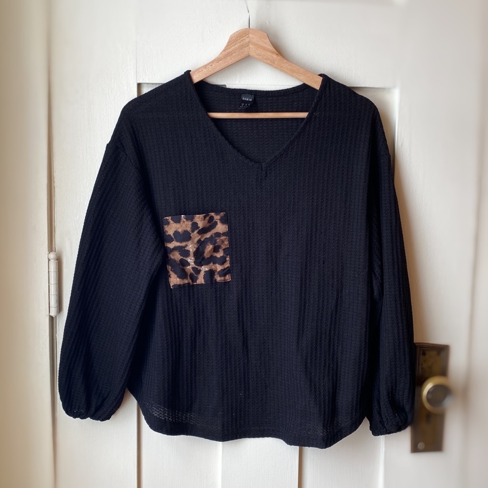 Waffle Weave Leopard Pocket Blouse